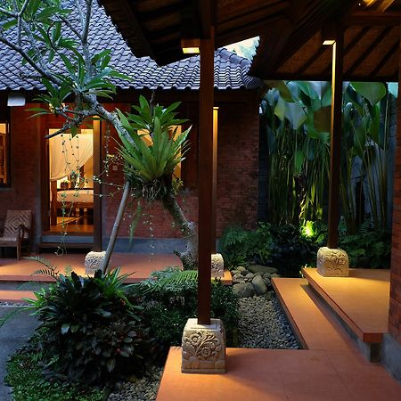 Nurada Cottage Ubud Eksteriør bilde